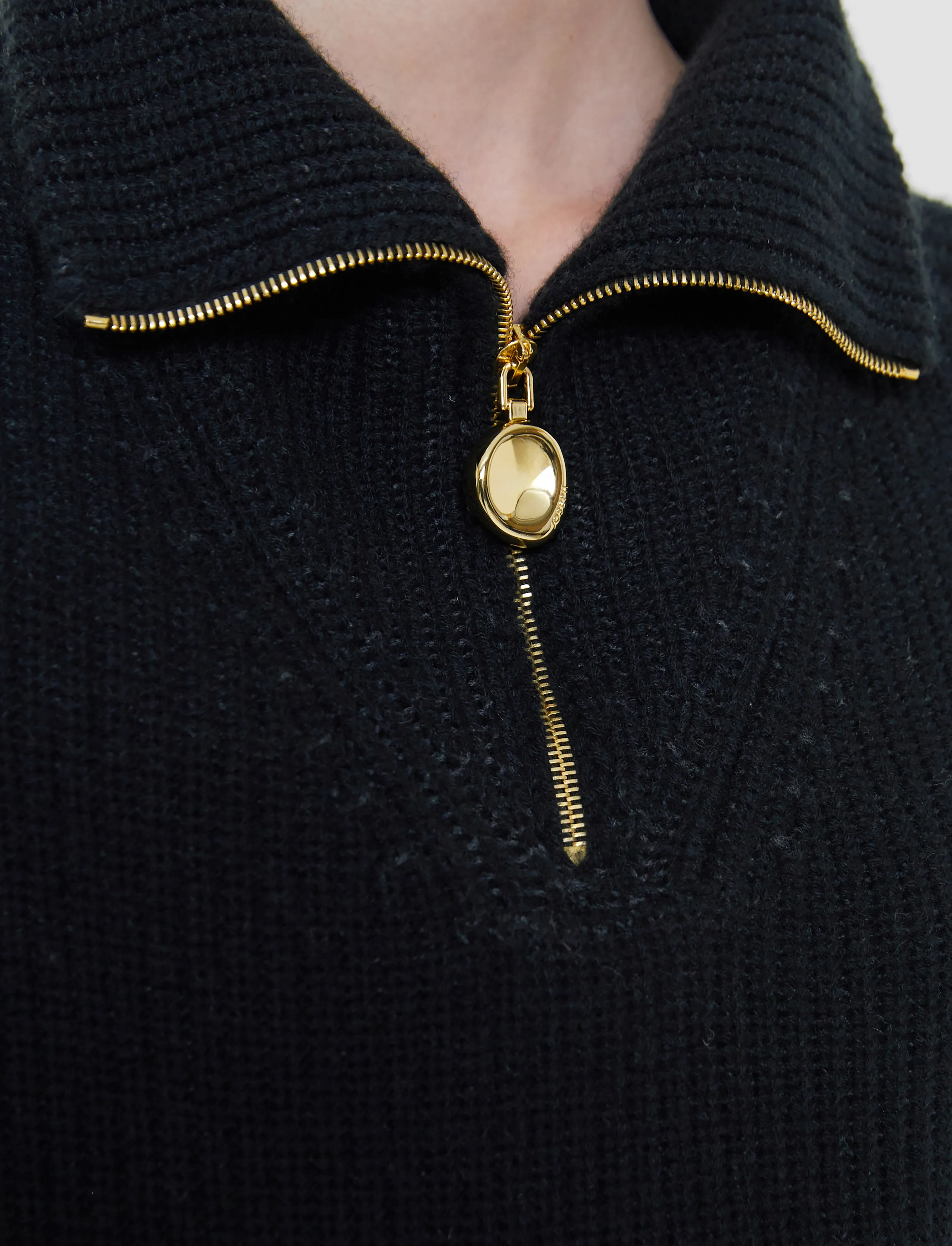 Raffet Fisherman Rib Cashmere Vest sold by Joseph product image thumbnail 5