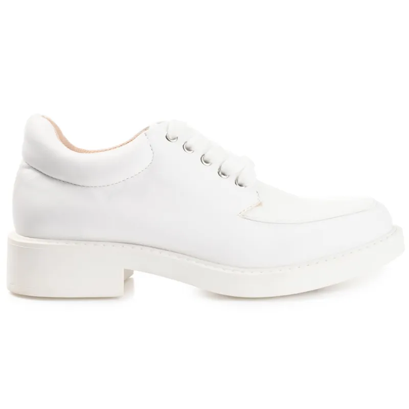 ALIAH OXFORD FLATS IN FAUX LEATHER sold by Journee Collection
