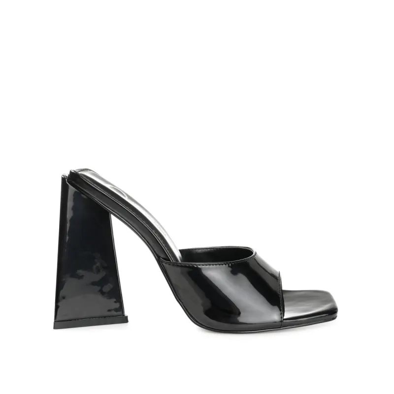 KAMMALI HEELED SANDALS sold by Journee Collection