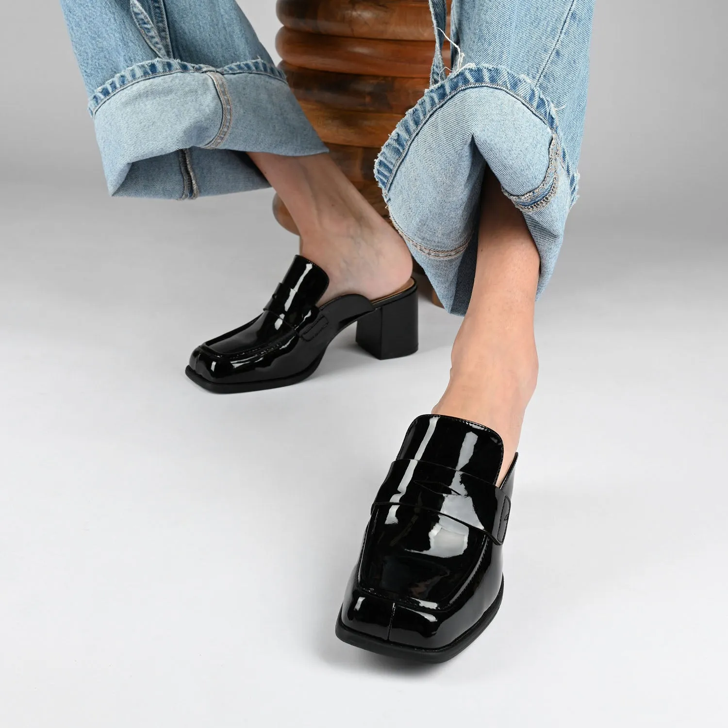 BAYLEY BLOCK HEELED LOAFERS IN FAUX LEATHER sold by Journee Collection product image thumbnail 2