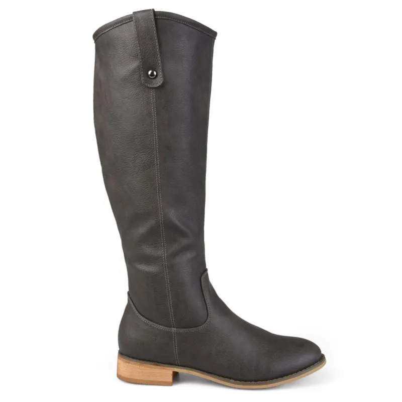 TAVEN IN X-WIDE CALF - FINAL SALE (NO EXCHANGES) sold by Journee Collection
