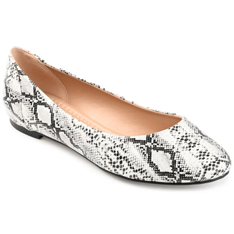 KAVN PATTERNED FLATS IN WIDE sold by Journee Collection