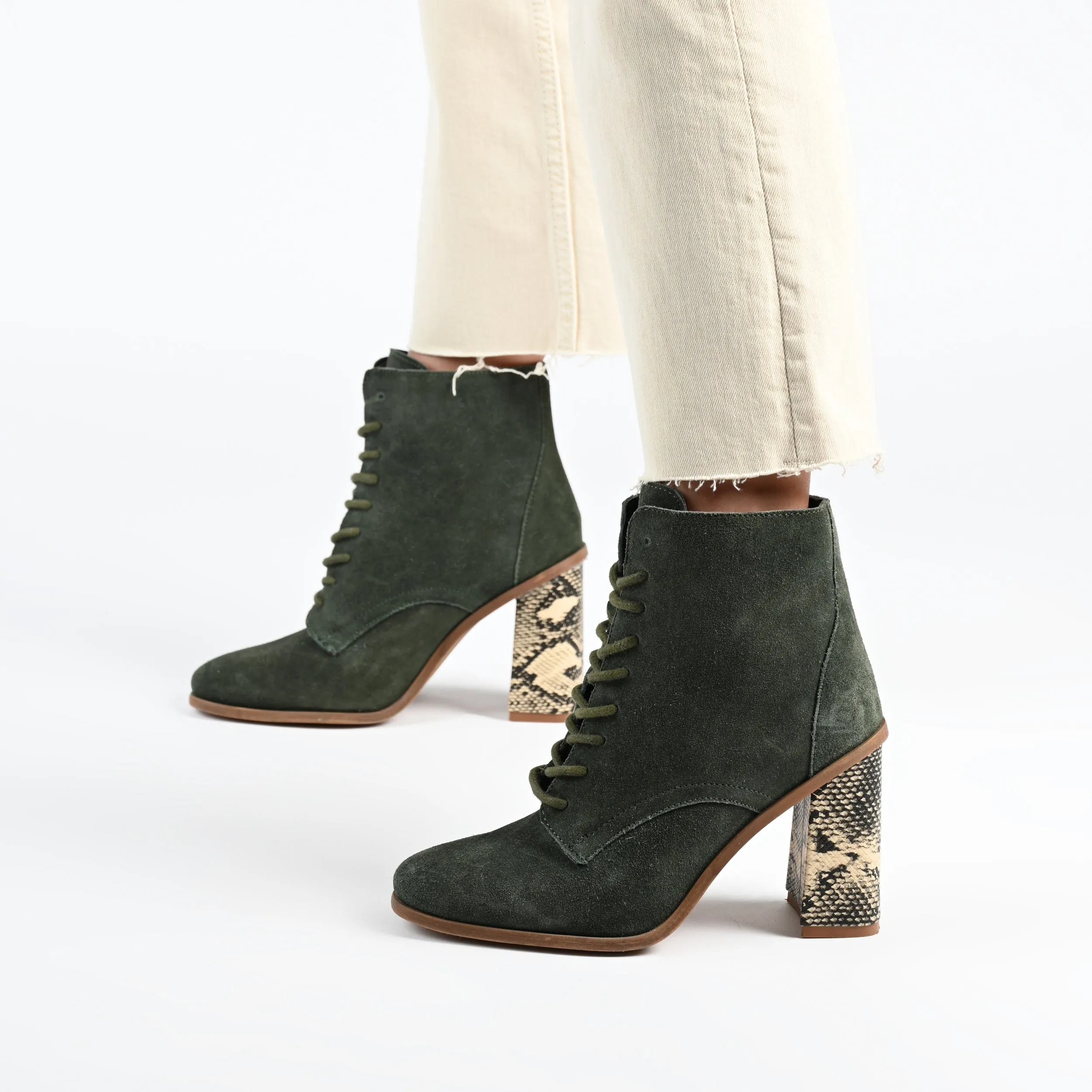 EDDA sold by Journee Collection product image thumbnail 2