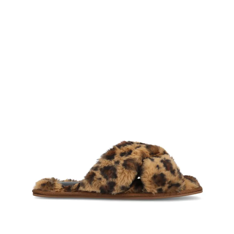VEEDIA SLIPPERS IN FAUX FUR sold by Journee Collection