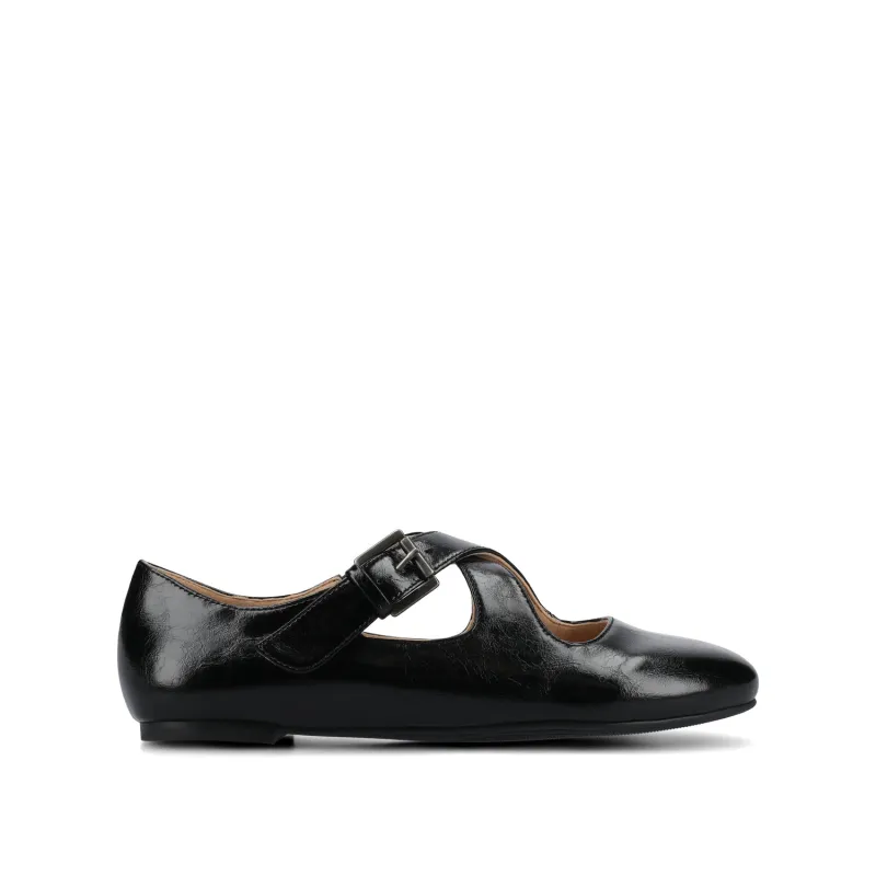 IVANNA MARY JANE FLATS sold by Journee Collection