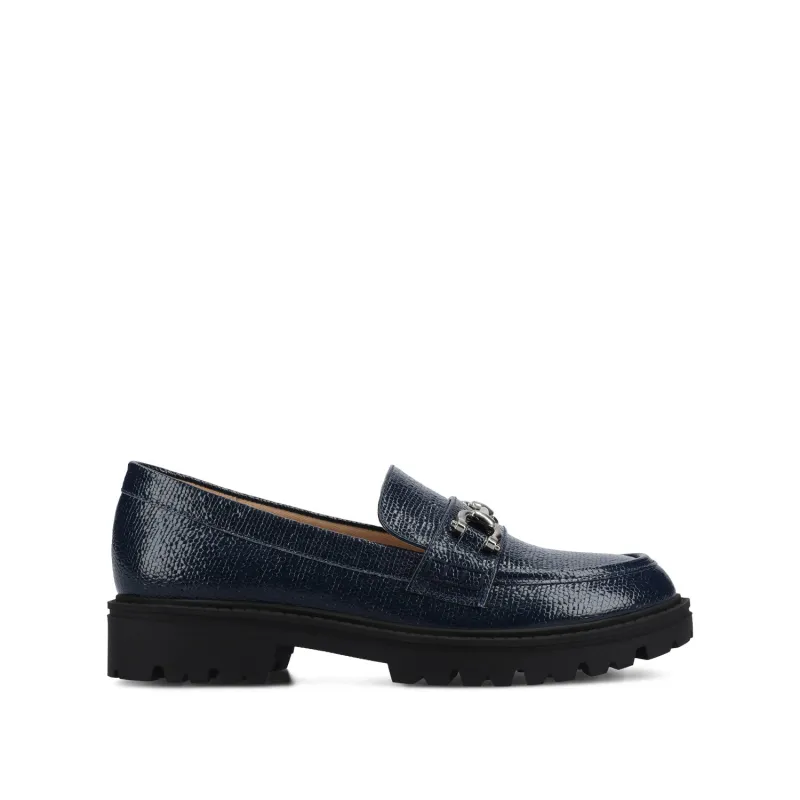 JESSAMEY LOAFER FLAT made by Journee Collection