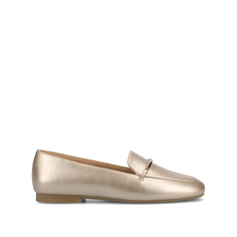 WRENN LOAFER FLATS IN VEGAN LEATHER sold by Journee Collection