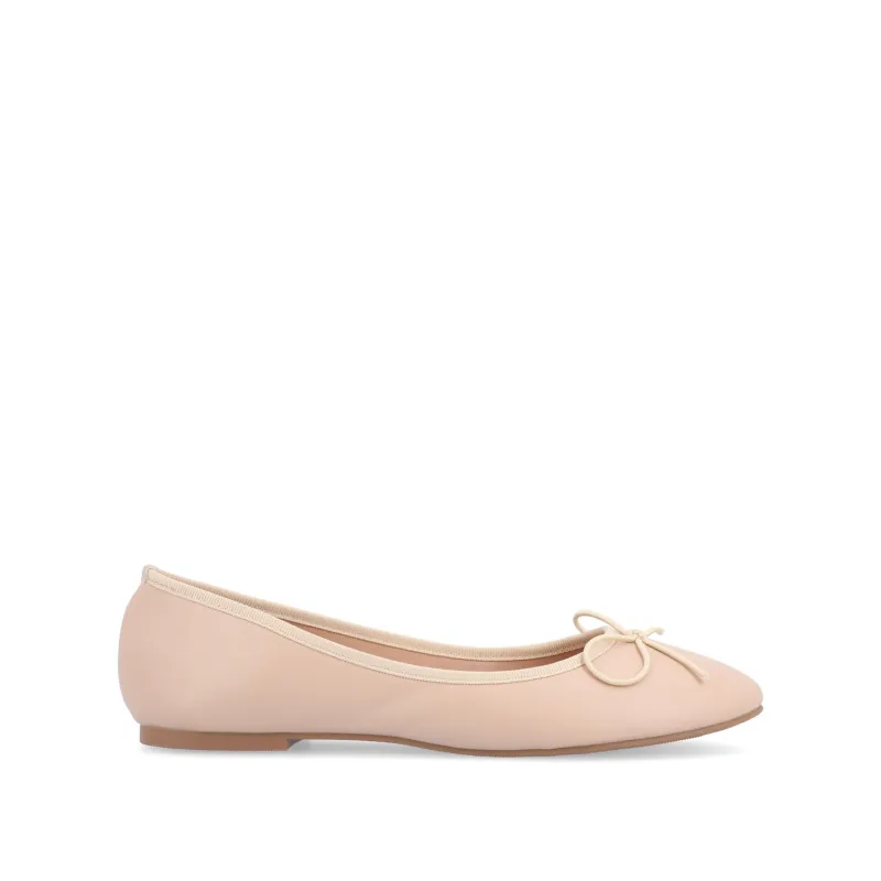 VIKA BALLET FLATS IN VEGAN LEATHER - Blush sold by Journee Collection
