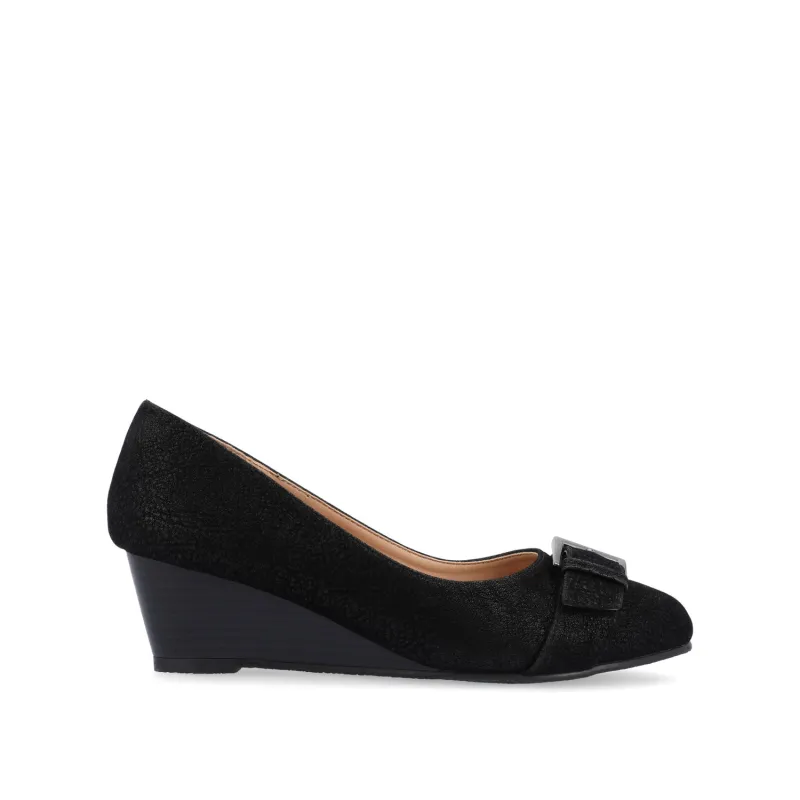 GRAYSN WEDGE HEELS IN VEGAN LEATHER - Black sold by Journee Collection