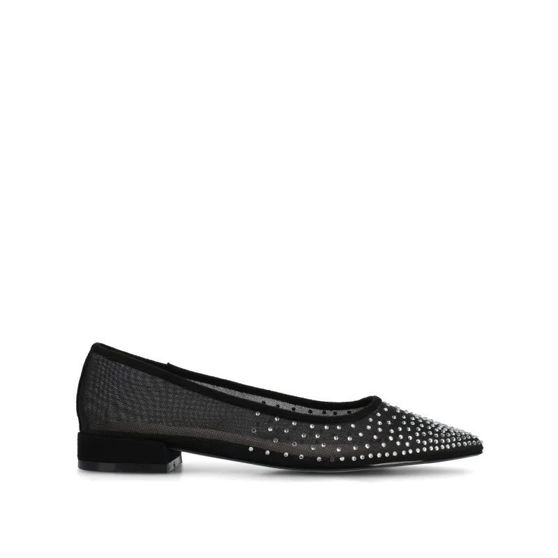 GRACELYNN BALLET FLATS - Black made by Journee Collection