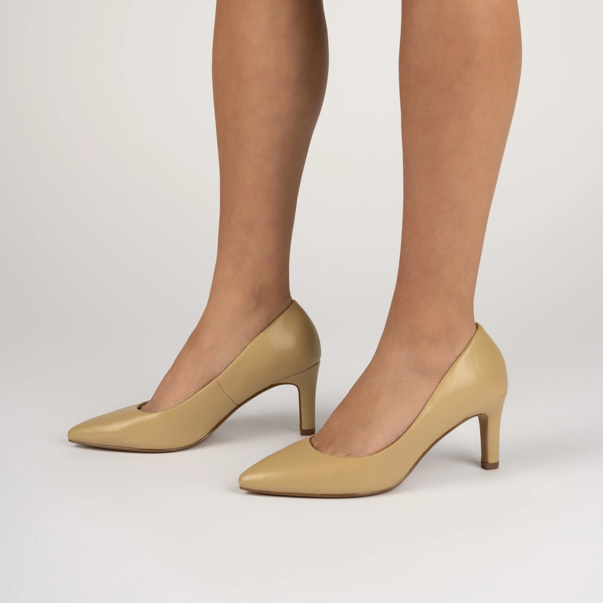 SCYLEE STILETTO PUMP HEELS IN VEGAN LEATHER - Snake sold by Journee Collection product image thumbnail 2