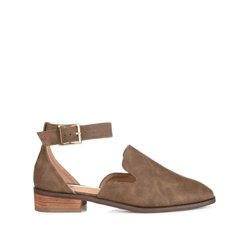 LORETA LOAFER FLATS IN WIDE - Brown made by Journee Collection