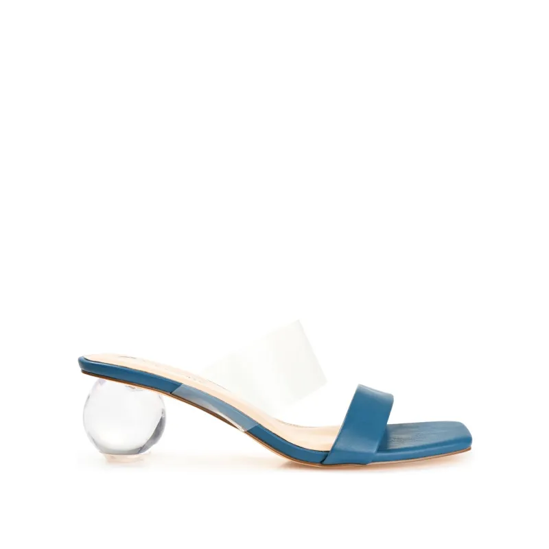 JULY GLOBE HEELS IN VEGAN LEATHER - Blue made by Journee Collection