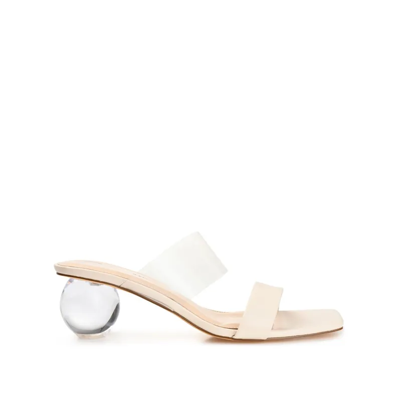 JULY GLOBE HEELS IN VEGAN LEATHER - Off White made by Journee Collection