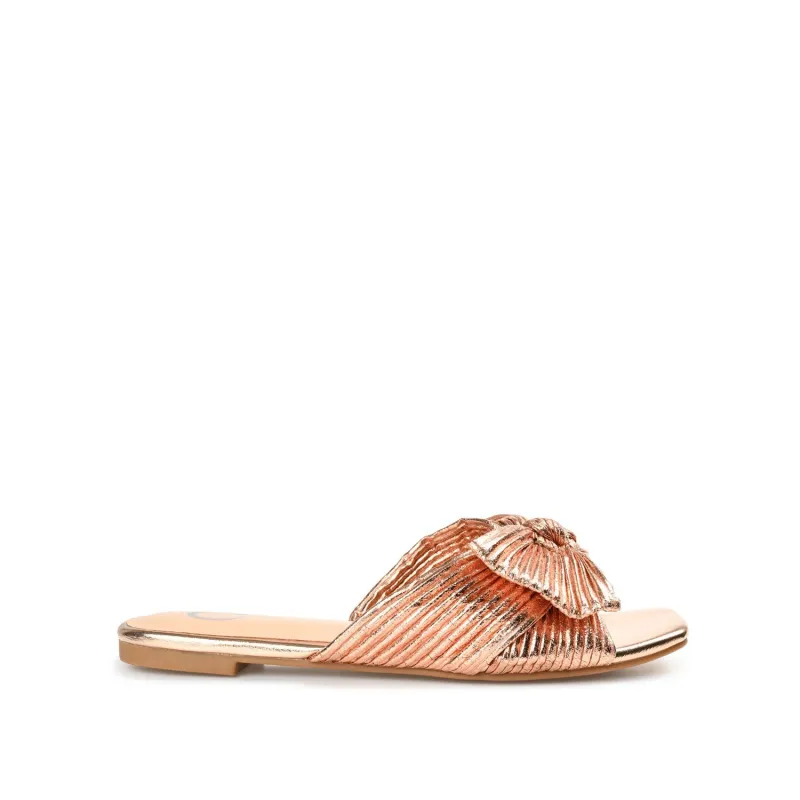 SERLINA PLEATED SLIDE SANDALS IN FOIL - Rose Gold PU made by Journee Collection