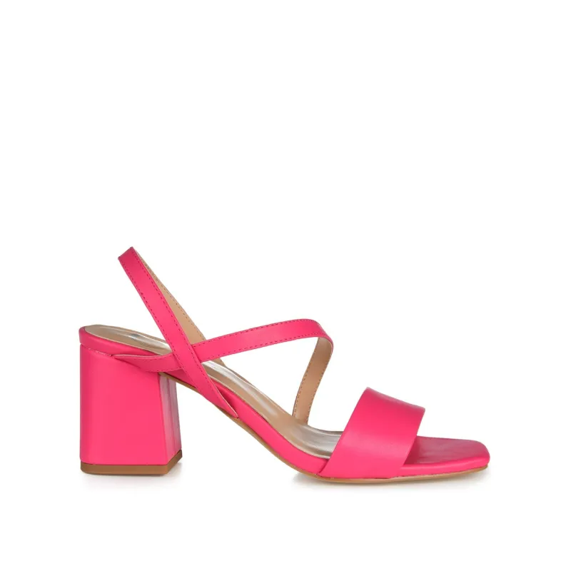 LIRRYC STRAPPY HEELS IN WIDE - Magenta made by Journee Collection