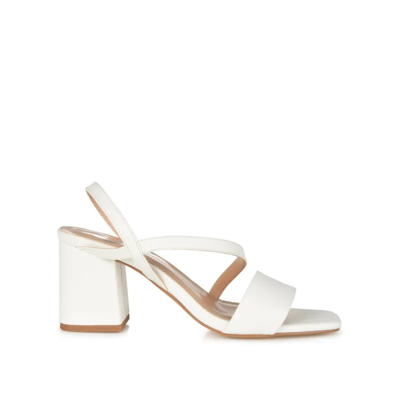 LIRRYC STRAPPY HEELS IN VEGAN LEATHER - White sold by Journee Collection
