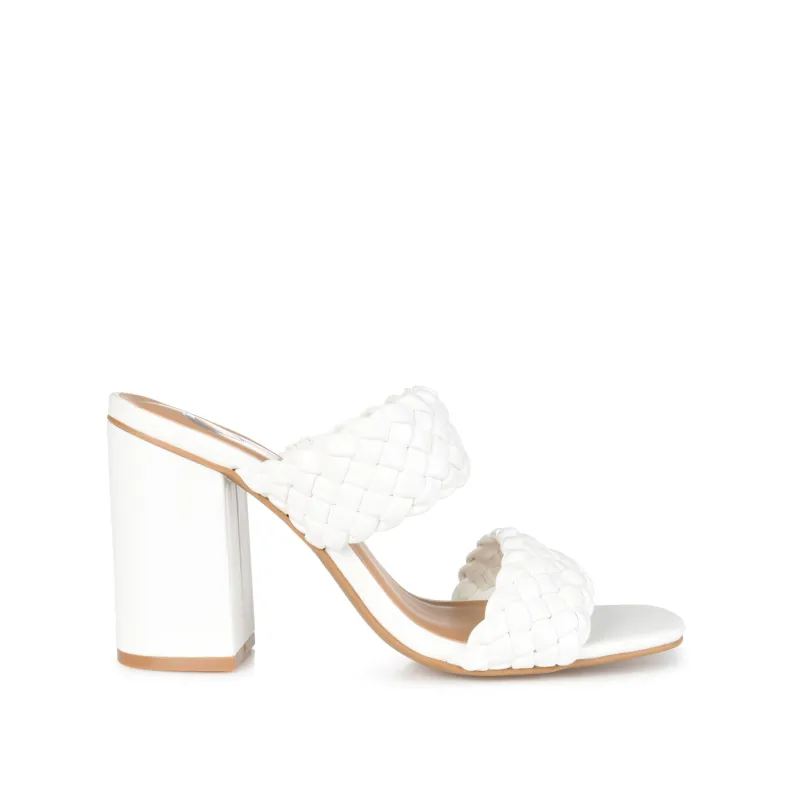 MELISSA MULE BLOCK HEELS IN VEGAN LEATHER - White made by Journee Collection