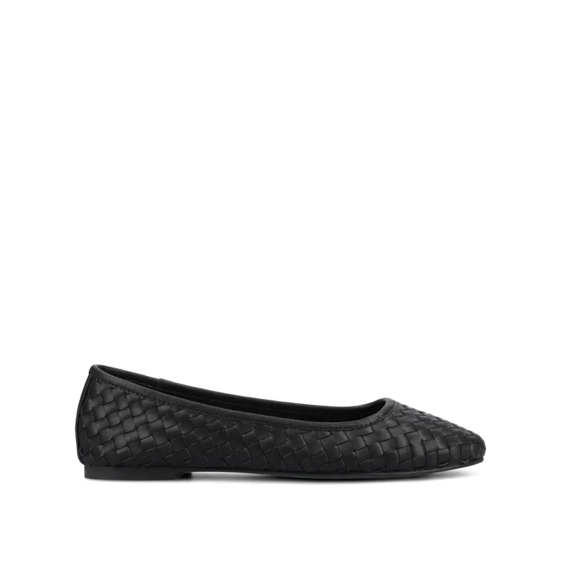 SAVANNAH BALLET FLATS - Black made by Journee Collection