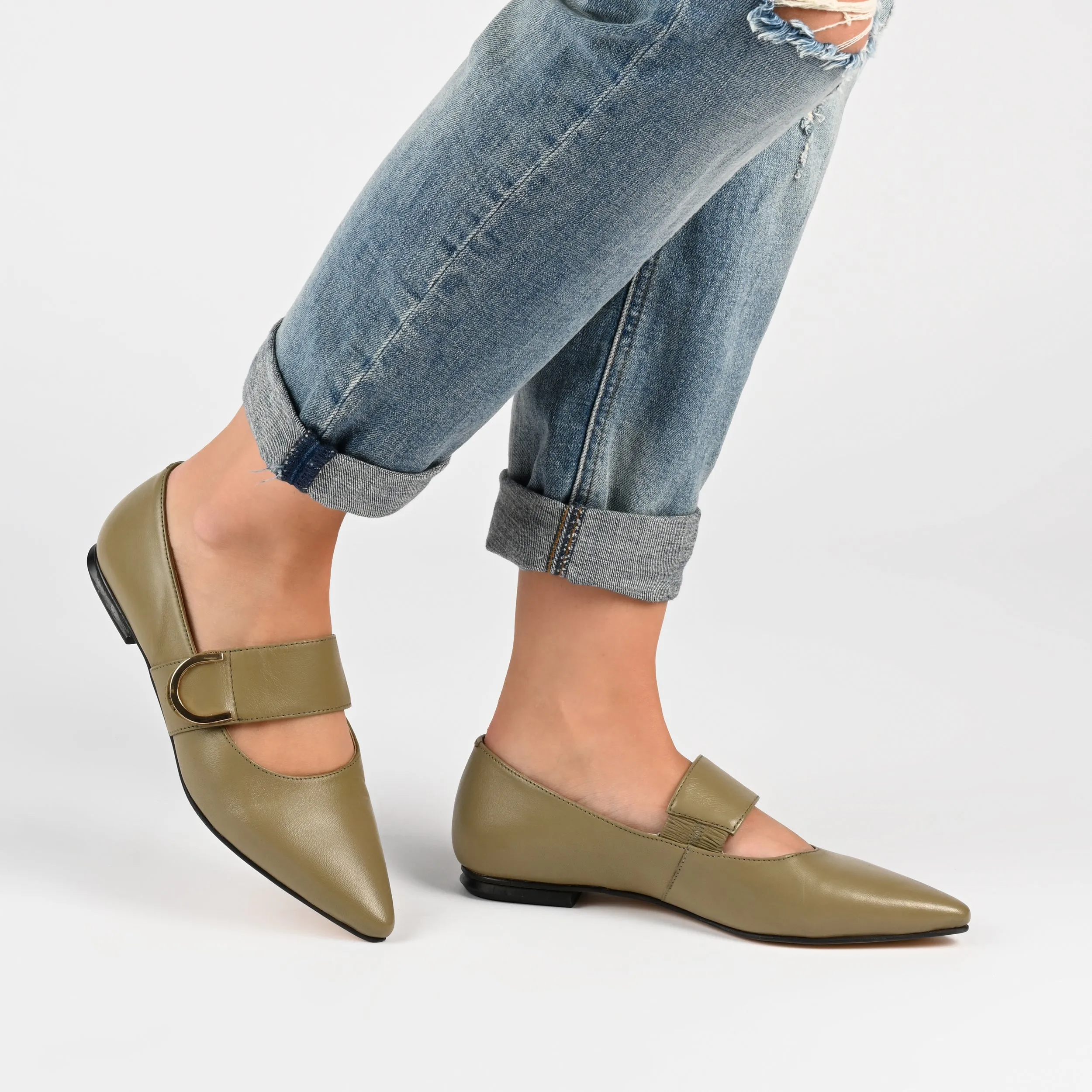 EMERENCE MARY JANE FLAT IN LEATHER sold by Journee Collection product image thumbnail 2
