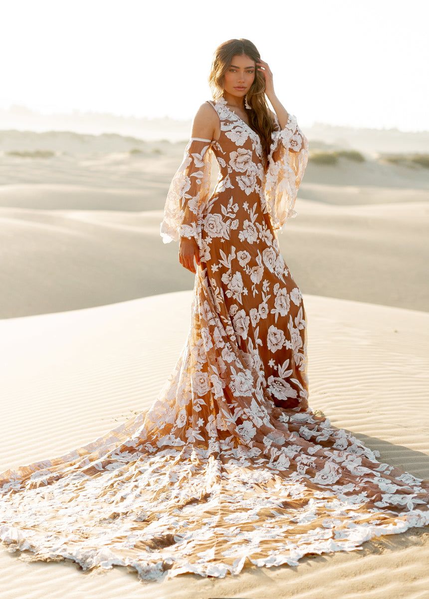 Salome Bridal Gown in Lily sold by Joyfolie