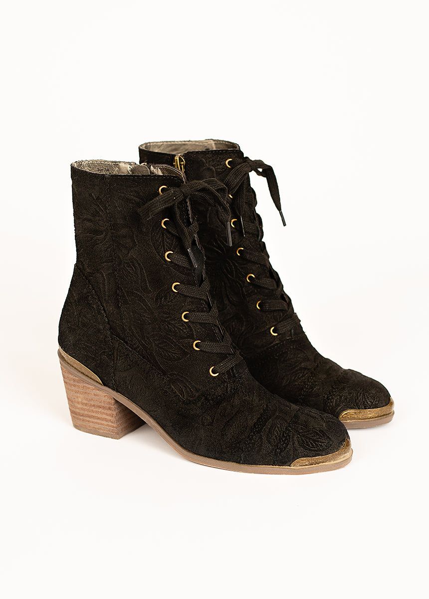 Bonnie Boot in Black sold by Joyfolie product image thumbnail 2