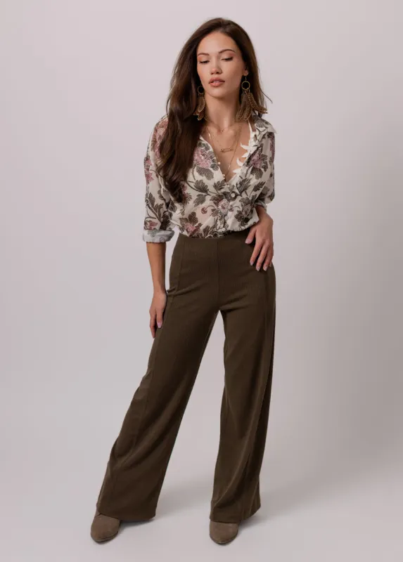 Brylee Pant in Moss sold by Joyfolie