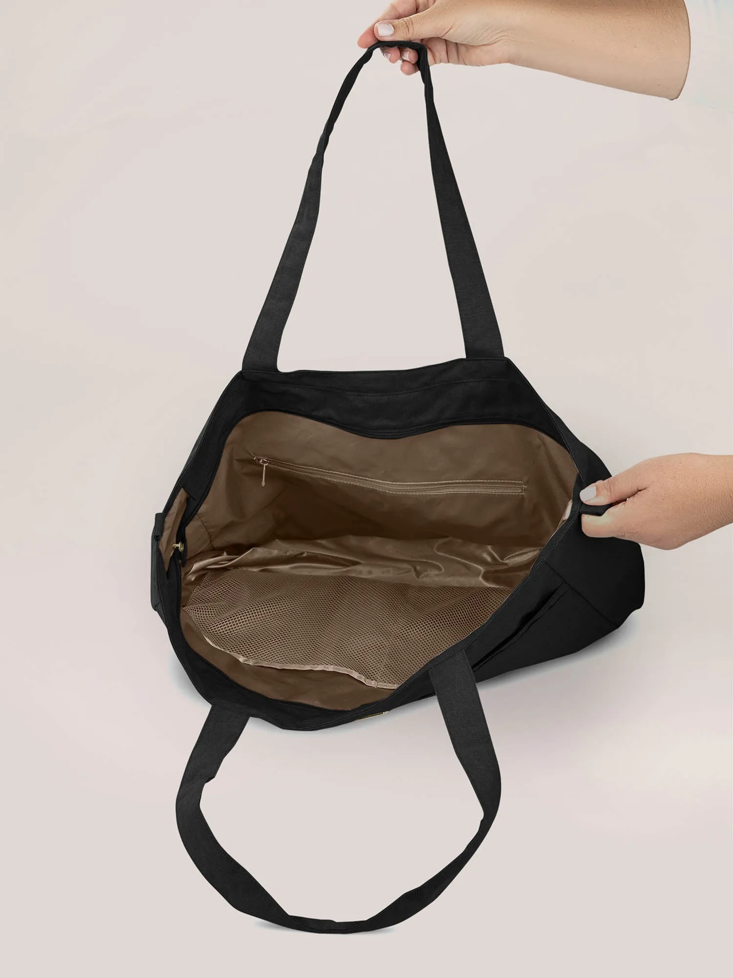 Super Be - Black Chromatics sold by Ju-Ju-Be product image thumbnail 4