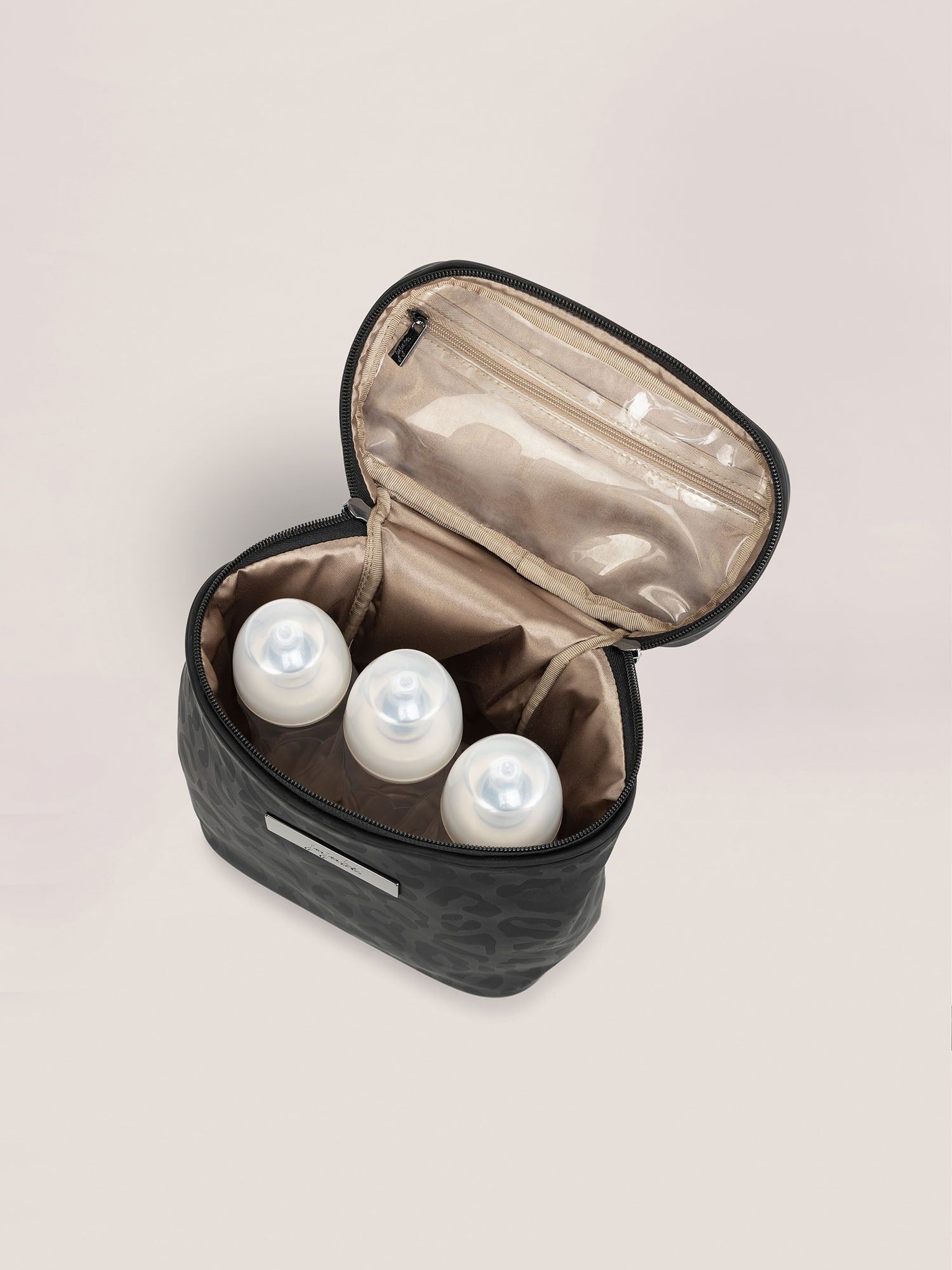 Fuel Cell - Black Catwalk sold by Ju-Ju-Be product image thumbnail 5