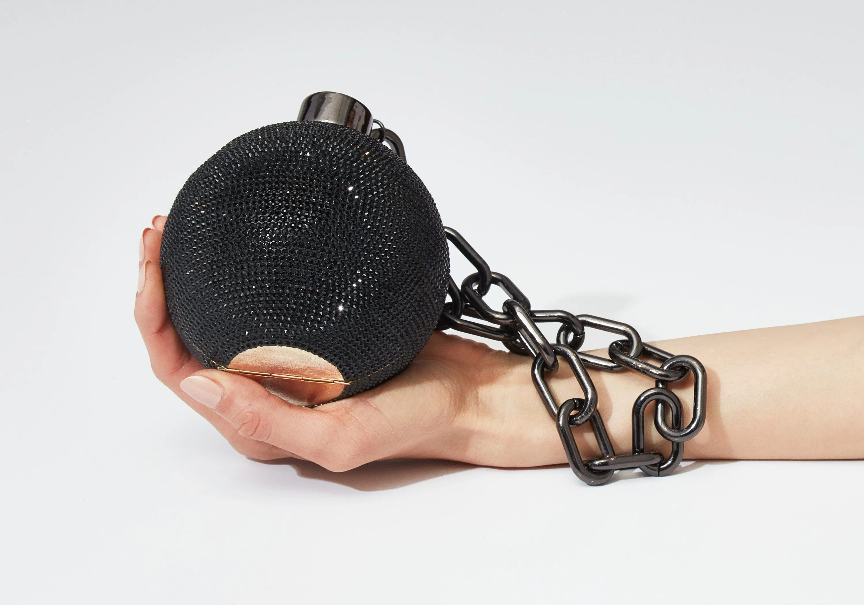 Sphere Ball and Chain Black sold by Judith Leiber product image thumbnail 2