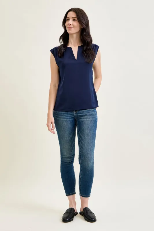 Angie Mid Rise Comfy Chic 27" Relaxed Jeans sold by Judy Blue