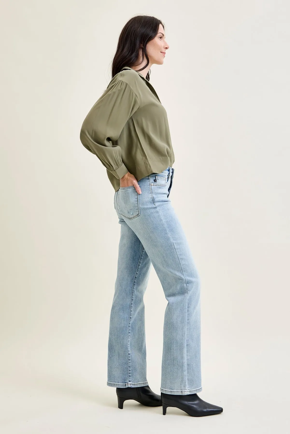Florence High Rise Light Wash Straight Leg Jeans sold by Judy Blue product image thumbnail 2