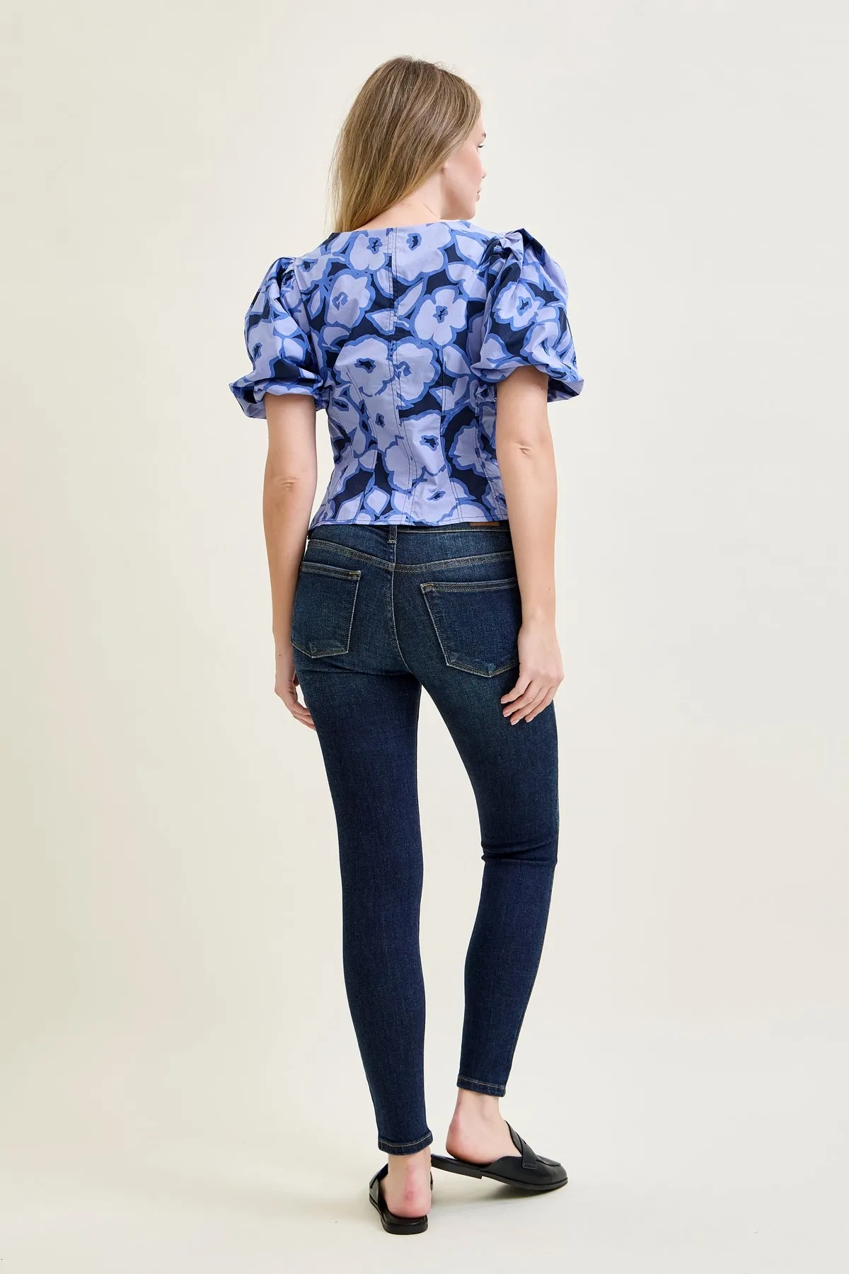 Fate Handsand Resin Wash Skinny Jeans sold by Judy Blue product image thumbnail 3