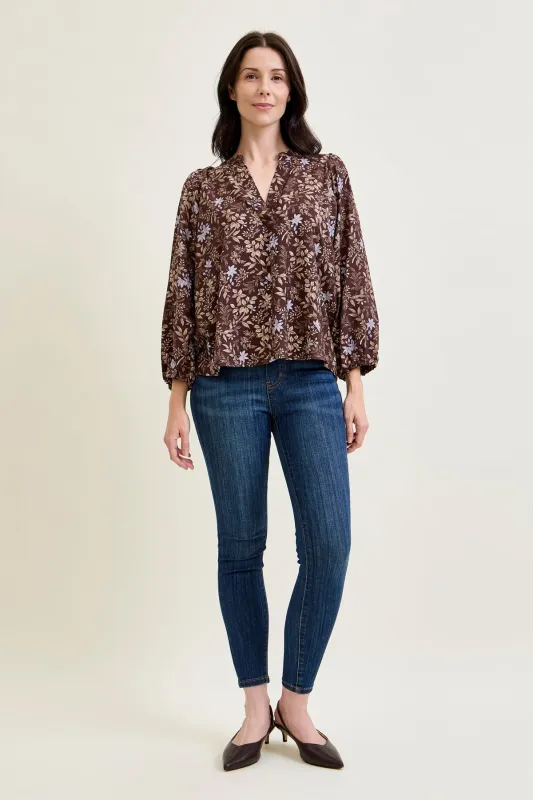 Sue Patch Pocket Pull-On Classic Skinny Jeans sold by Judy Blue