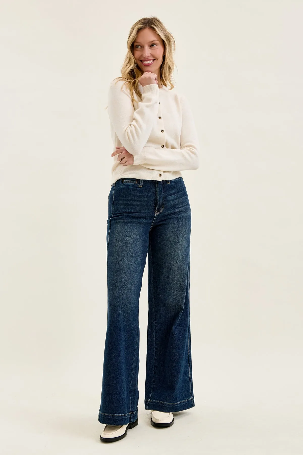 Lux Vintage Brushed Blue Wide Leg with Welt Pockets sold by Judy Blue product image thumbnail 3