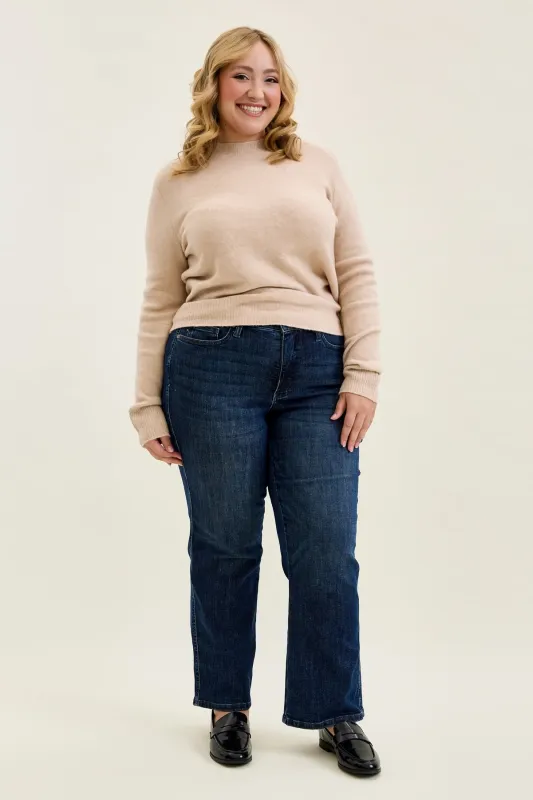 Kimberly Classic Straight Jean (Petite) - PLUS made by Judy Blue