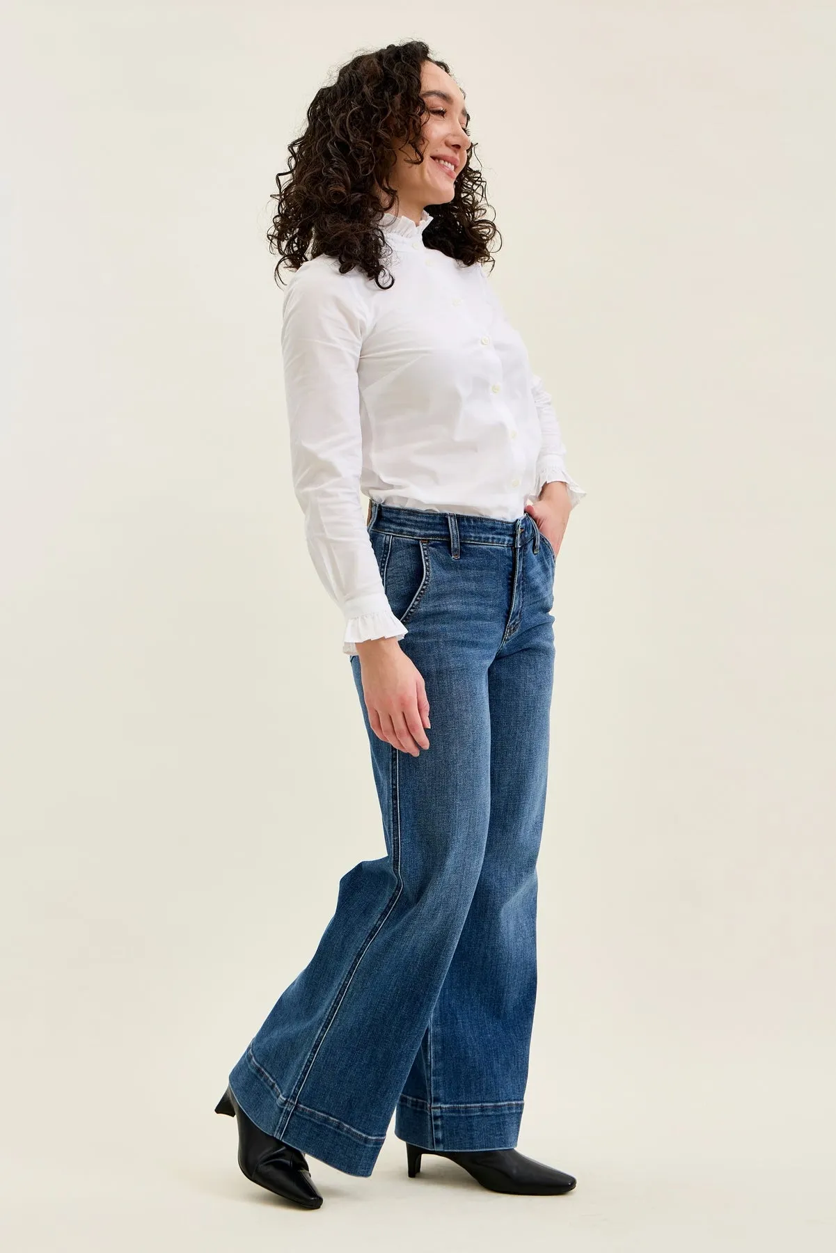 Lux Retro Wide Trouser (Petite) sold by Judy Blue product image thumbnail 4