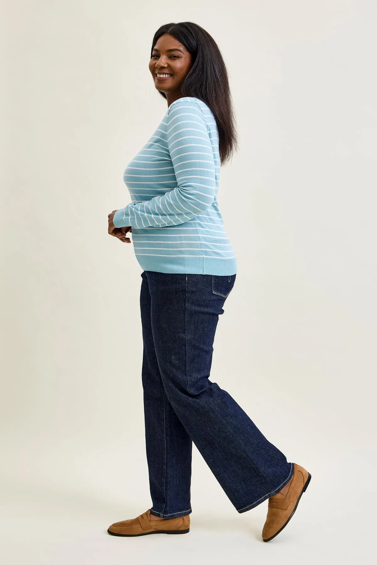 Lux Rinse Geometric Wide Leg - PLUS sold by Judy Blue product image thumbnail 3