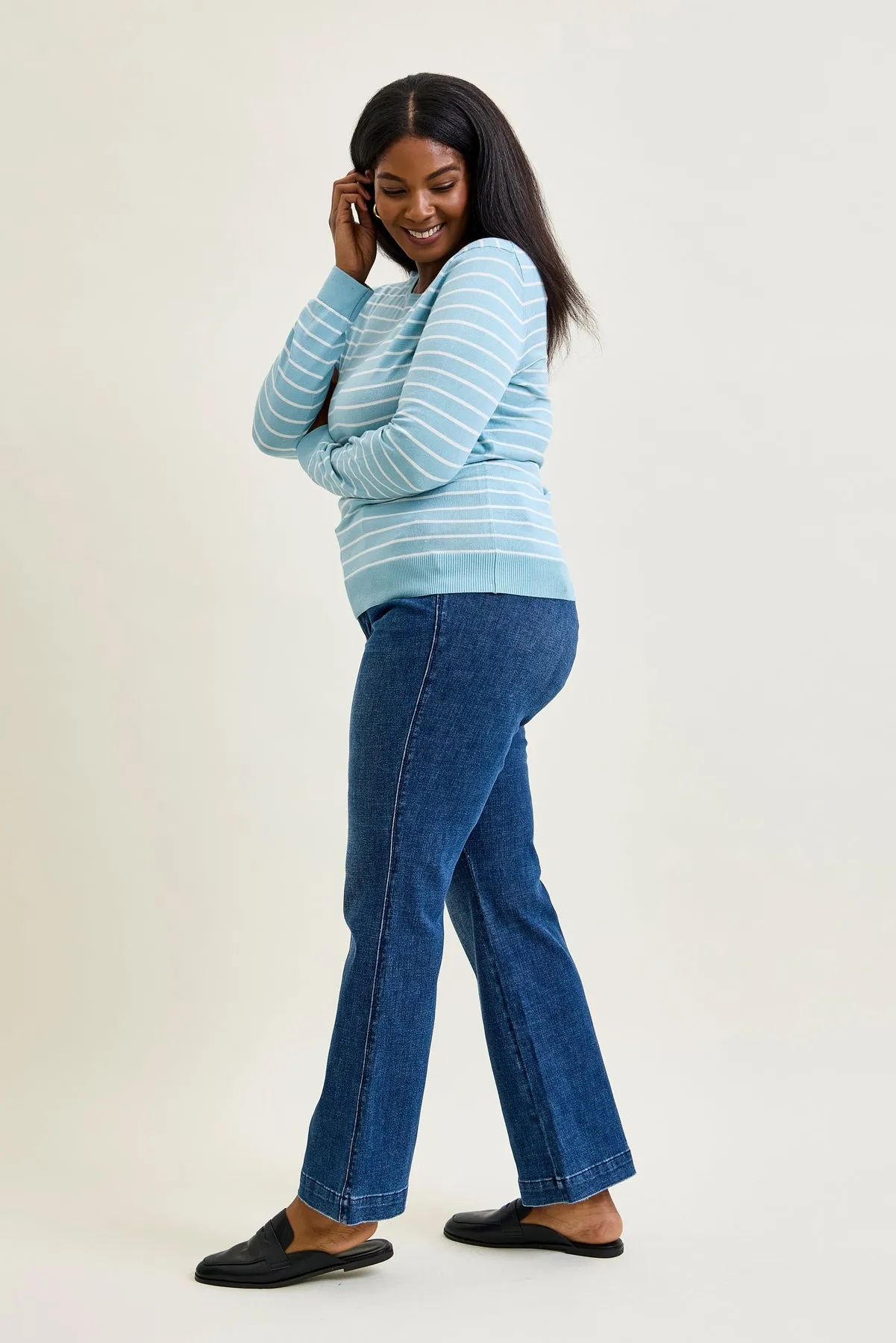 Daisy Bootcut Trousers with TC & Welt Pockets - PLUS sold by Judy Blue product image thumbnail 4