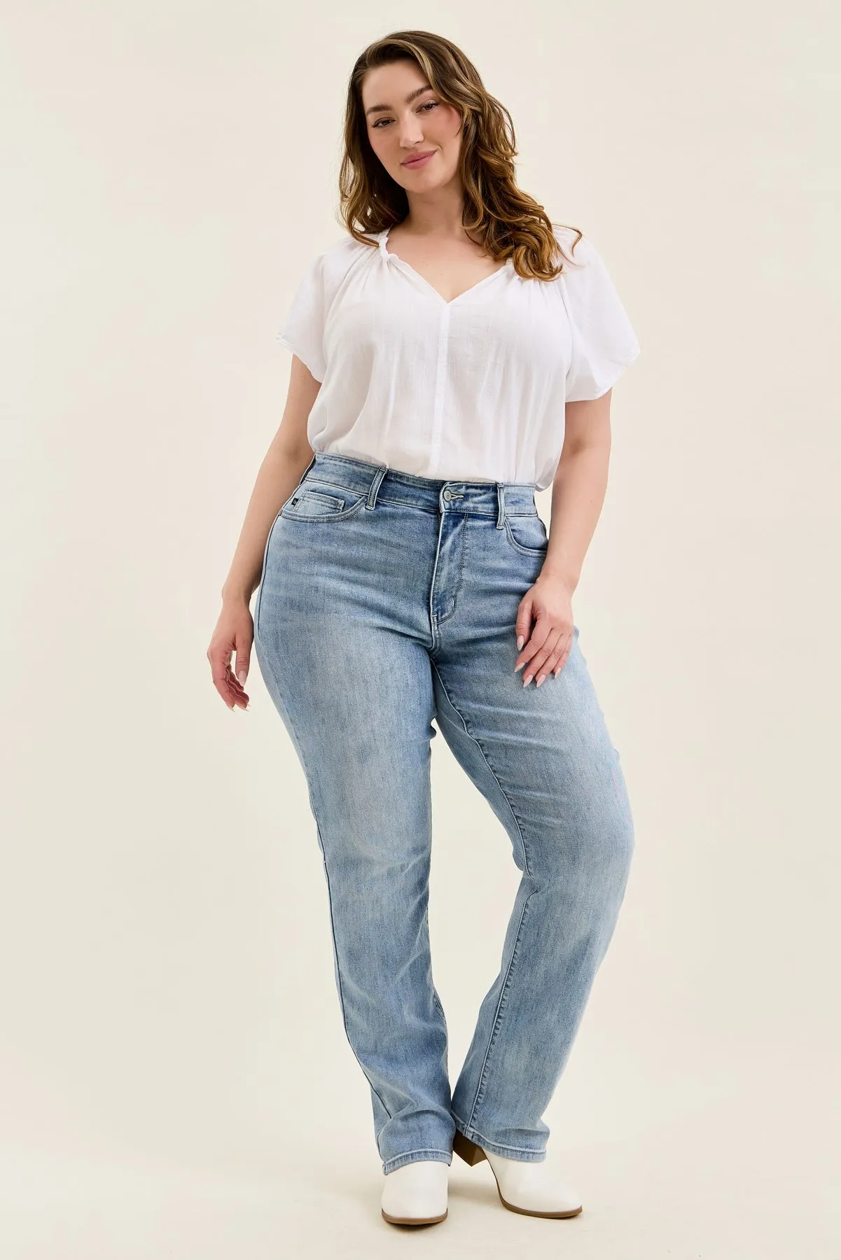 Brenda 90's Straight Fit - PLUS sold by Judy Blue