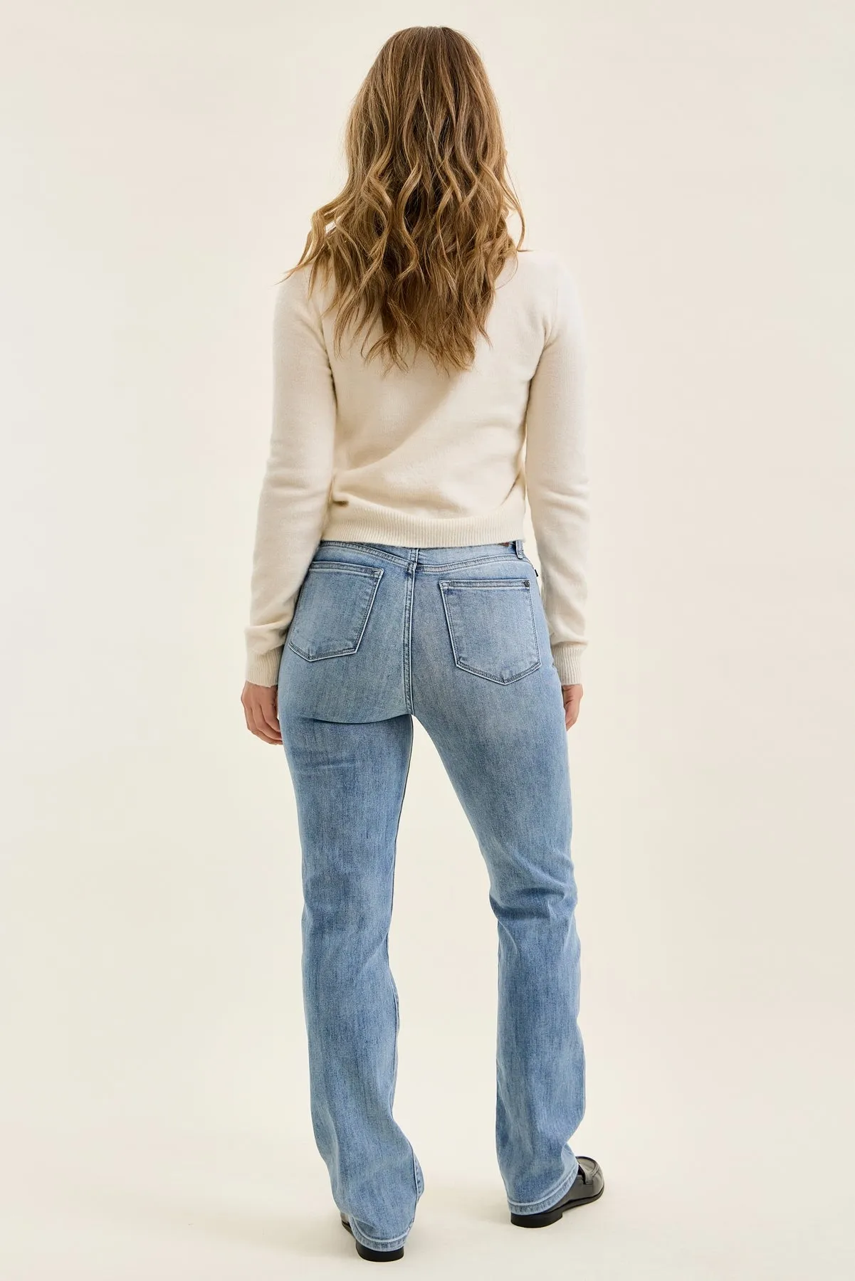 Brenda 90's Straight Fit sold by Judy Blue product image thumbnail 4
