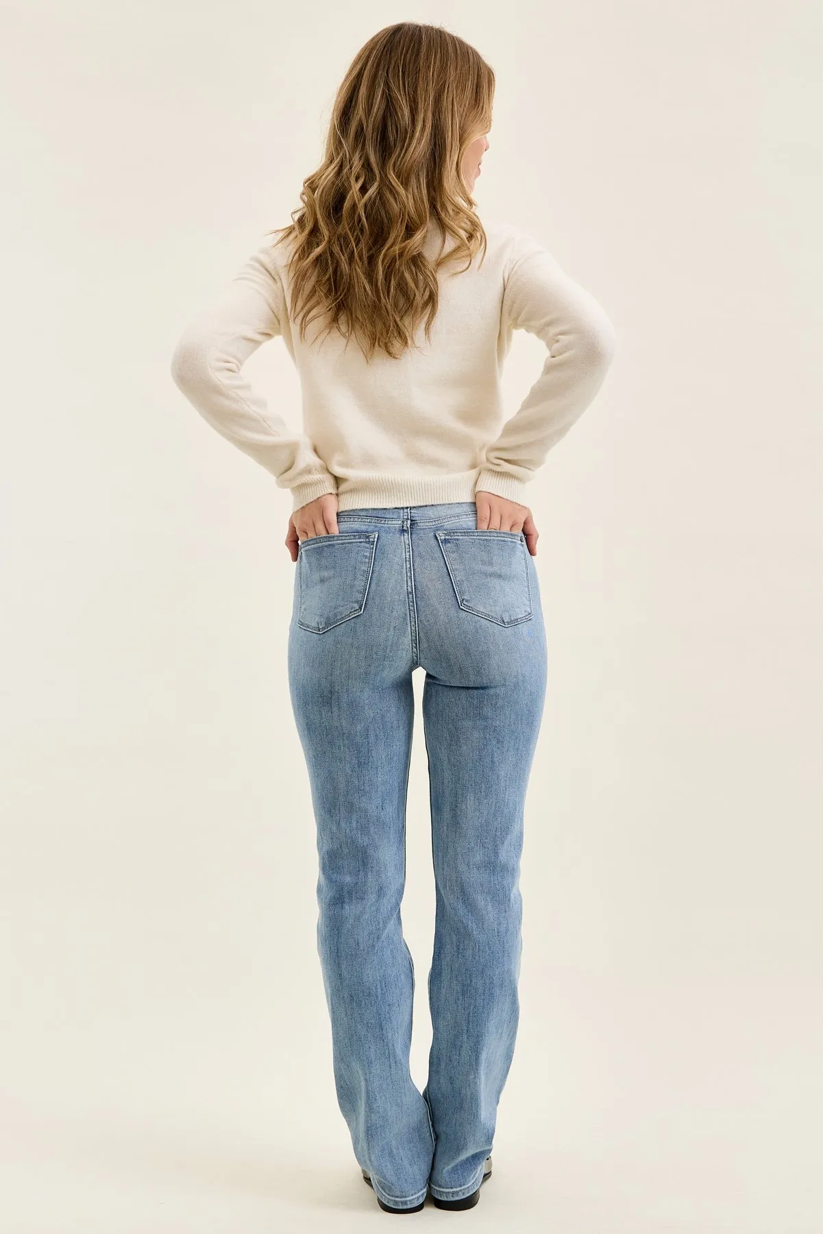 Brenda 90's Straight Fit sold by Judy Blue product image thumbnail 5