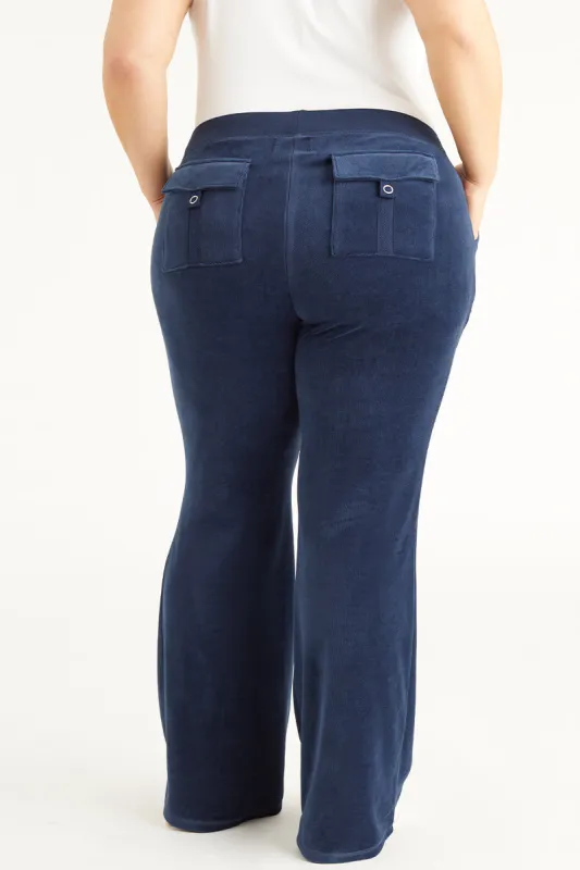 Plus-Size Hollywood Scottie Snap Pocket Cotton Velour Track Pants made by Juicy Couture