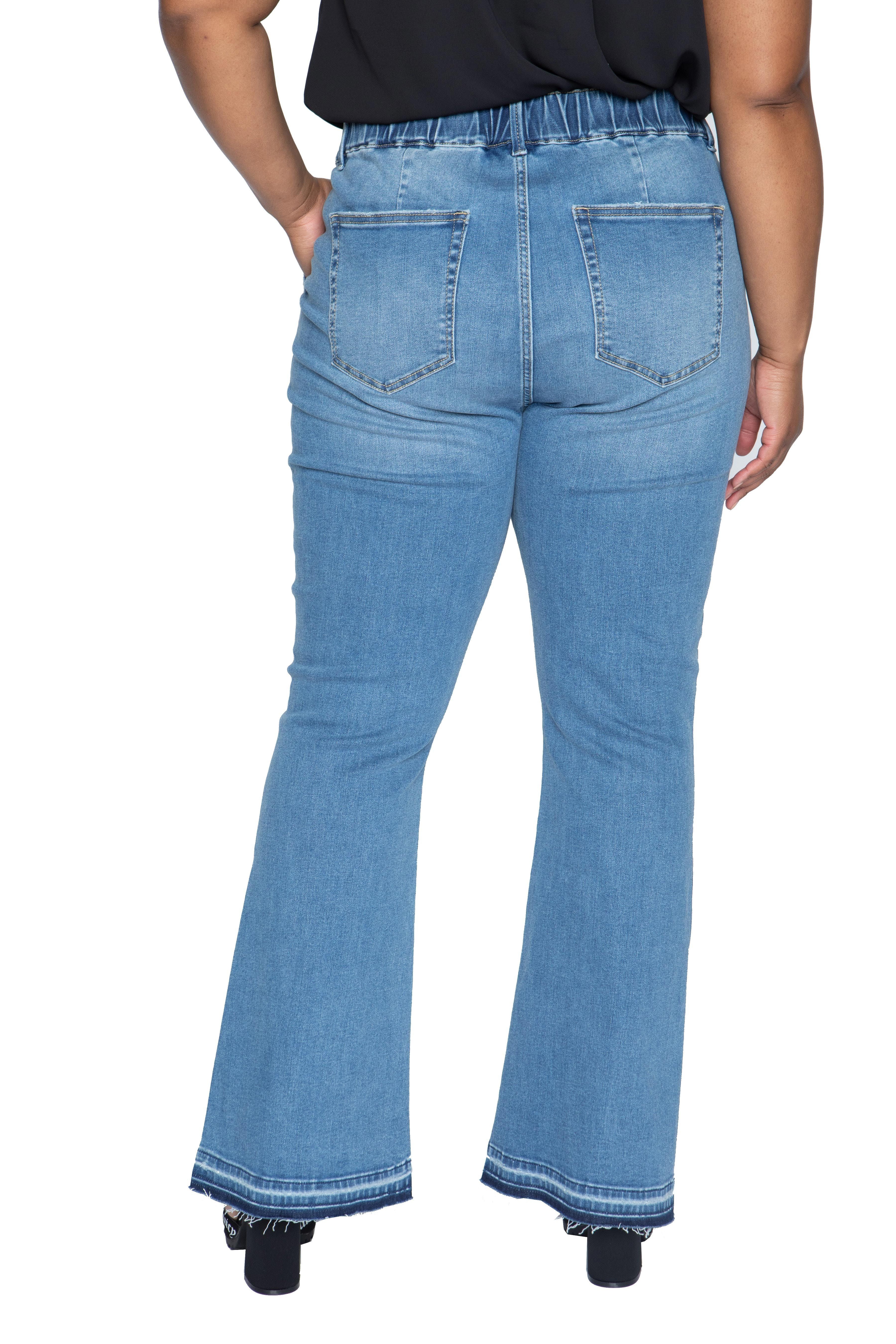 Plus-Size Malibu Flare Pull On Jeans sold by Juicy Couture product image thumbnail 5