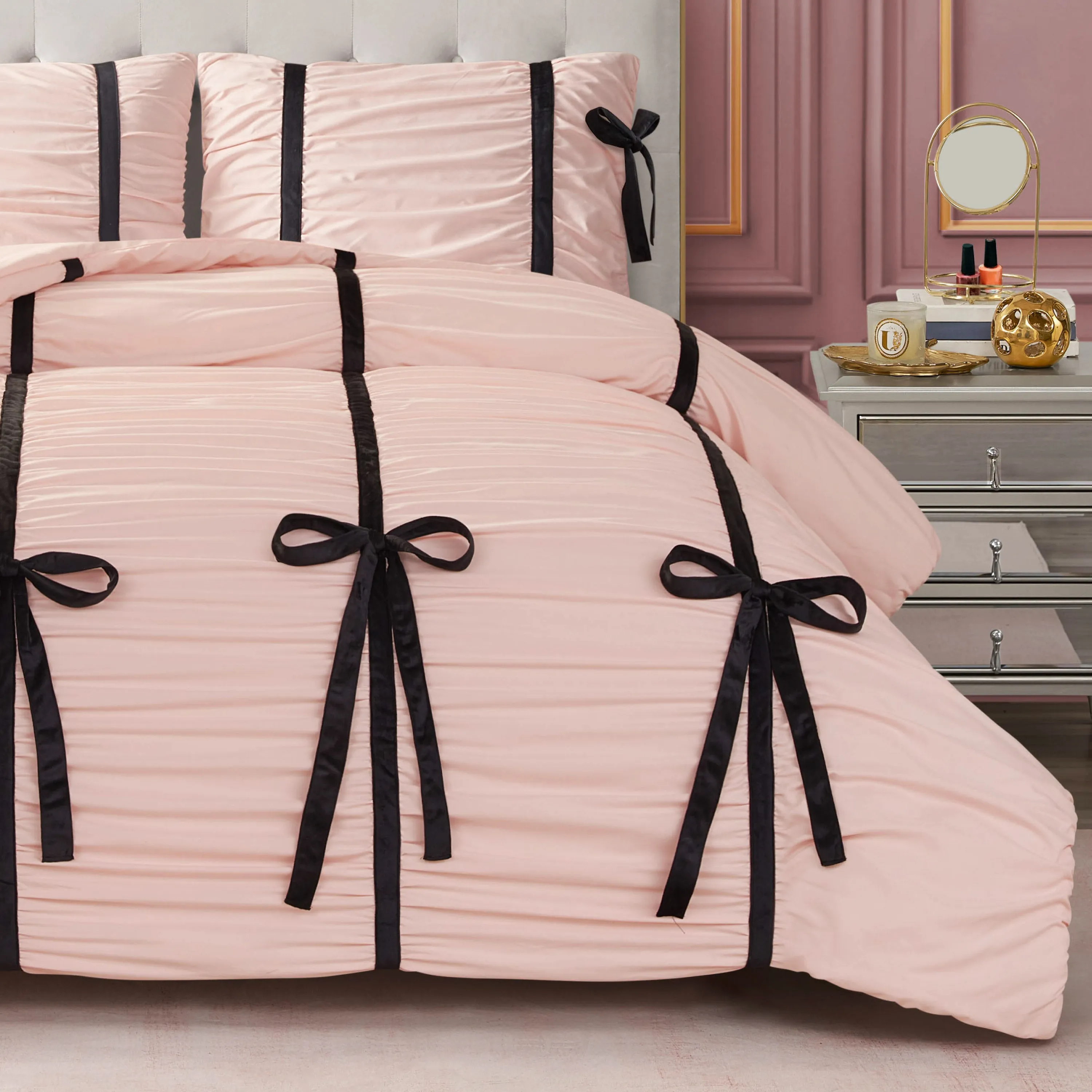 Amelie Bows Ruched Comforter Set sold by Juicy Couture product image thumbnail 3