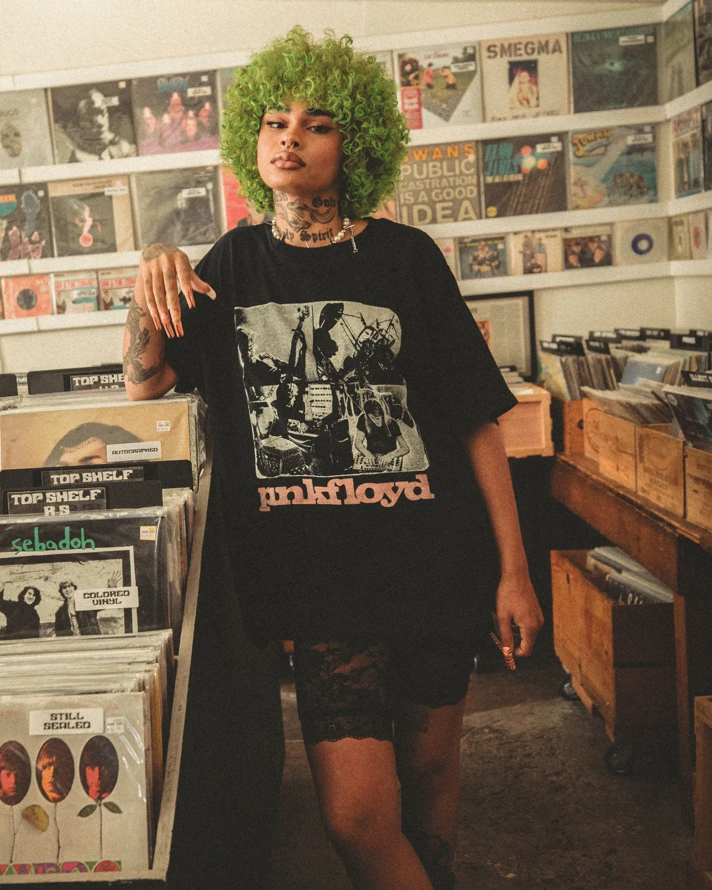 Pink Floyd Live Flea Market Tee sold by Junk Food Clothing product image thumbnail 3