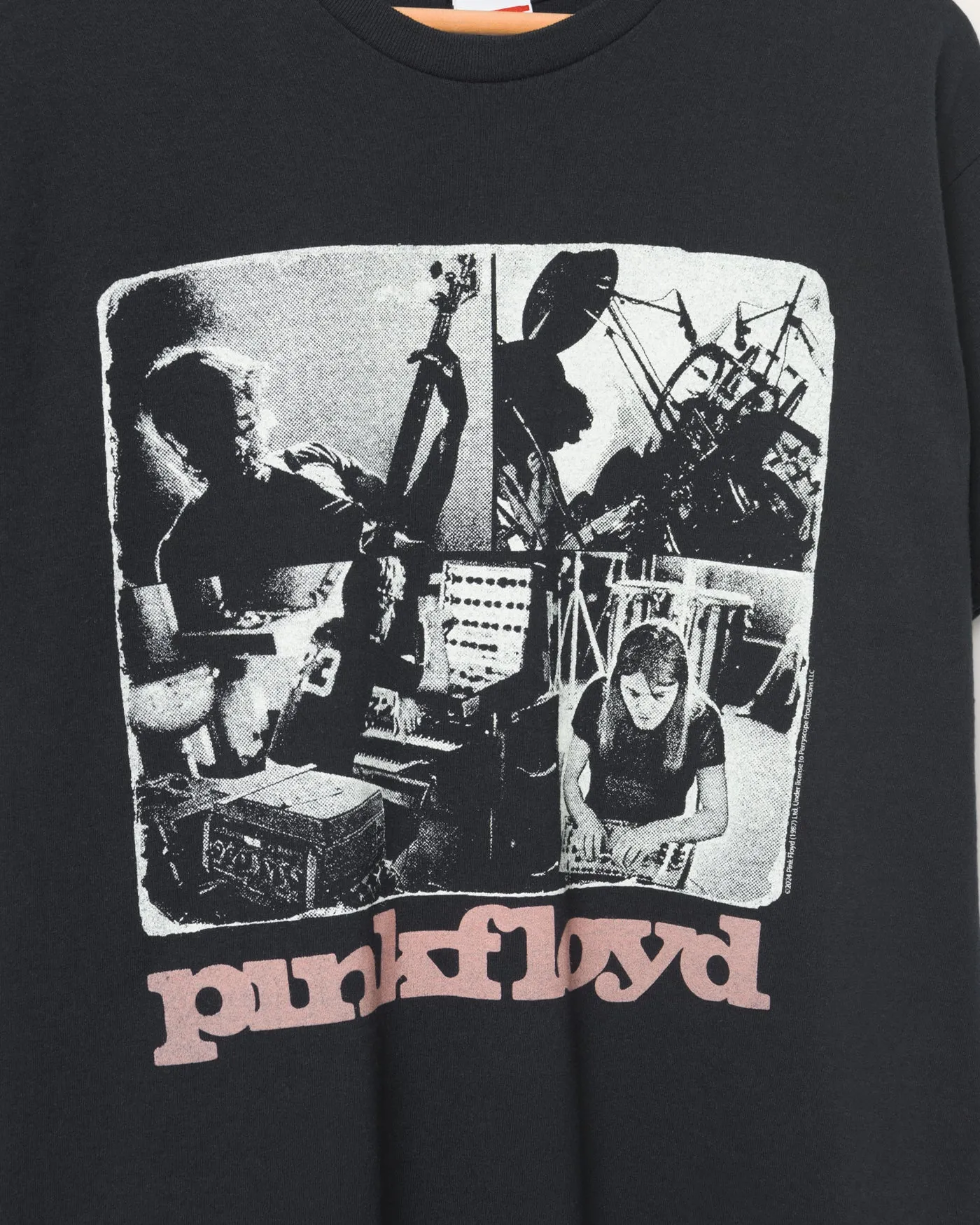 Pink Floyd Live Flea Market Tee sold by Junk Food Clothing product image thumbnail 5