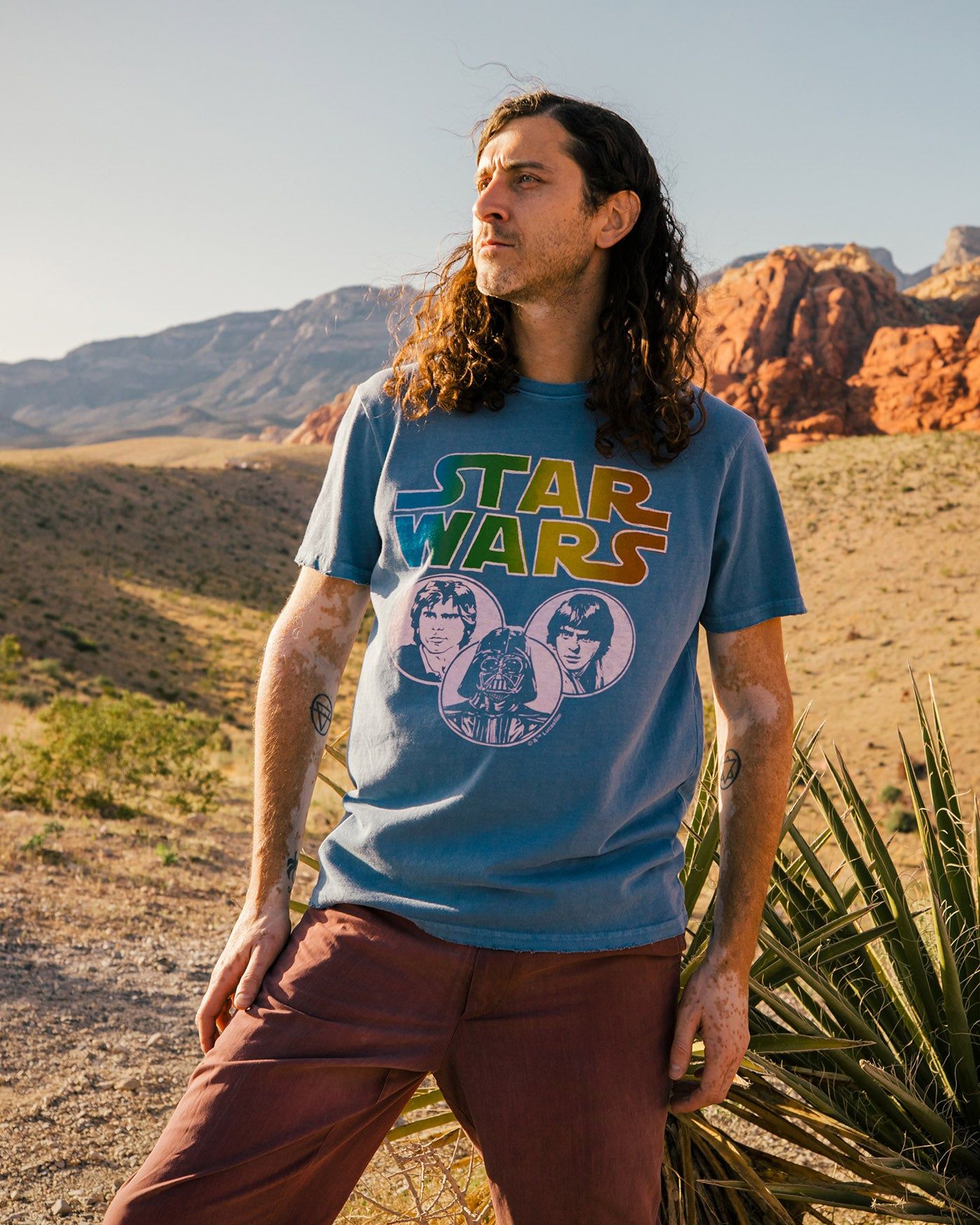 Star Wars™ Gradient Logo Vintage Tee sold by Junk Food Clothing product image thumbnail 2