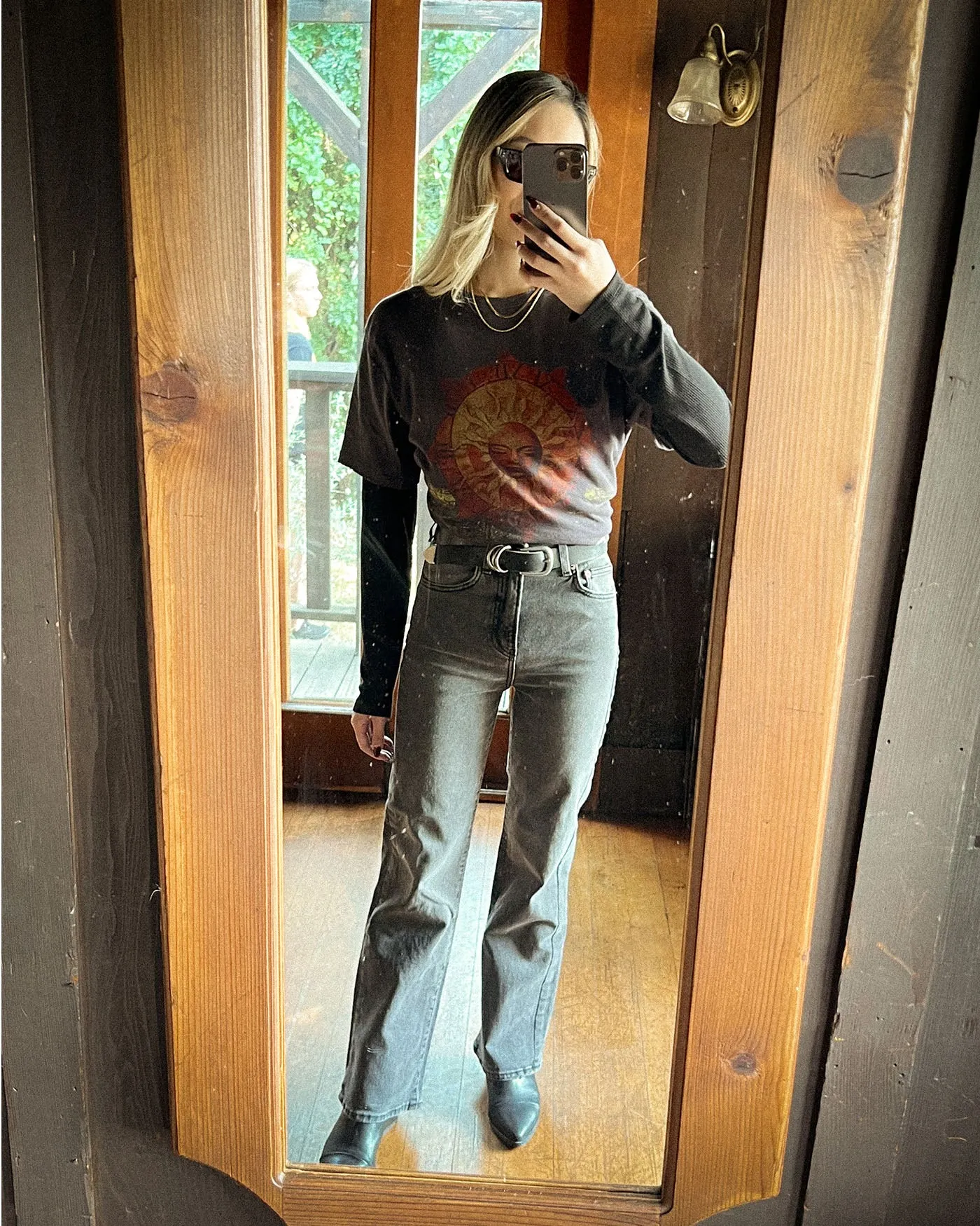 Pink Floyd North American 1994 Tour Vintage Tee sold by Junk Food Clothing product image thumbnail 4