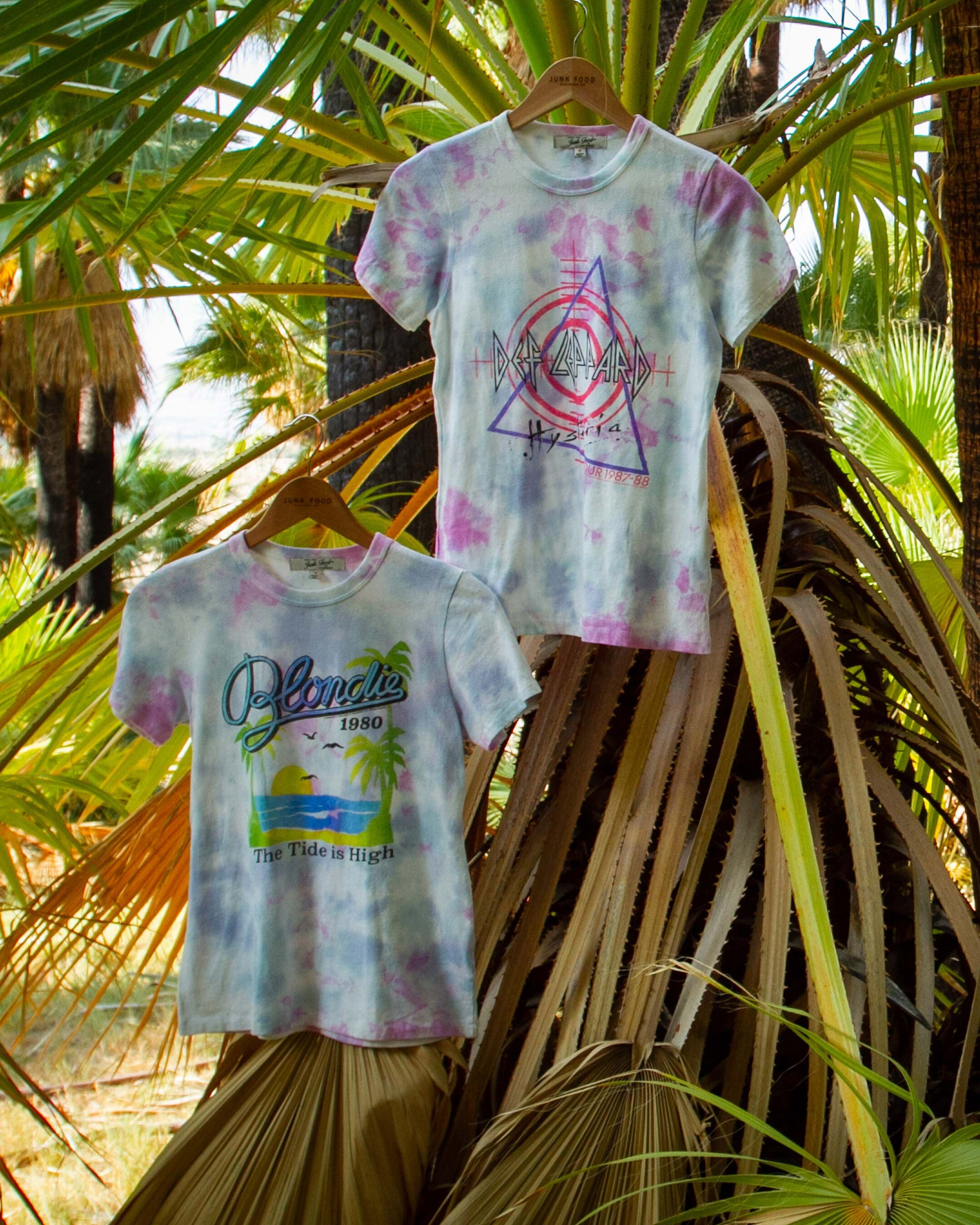 WOMENS DEF LEPPARD PYROMANIA TRIANGLE ORIGINAL TEE sold by Junk Food Clothing product image thumbnail 2